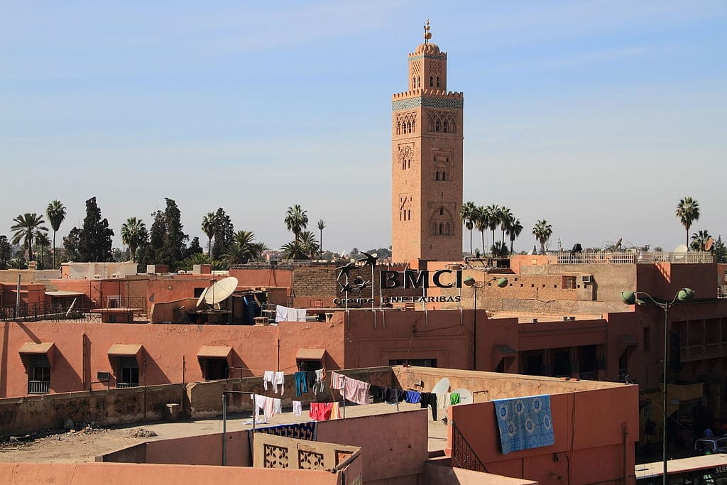 Vue sur le minaret de la Koutoubia à Marrakech.