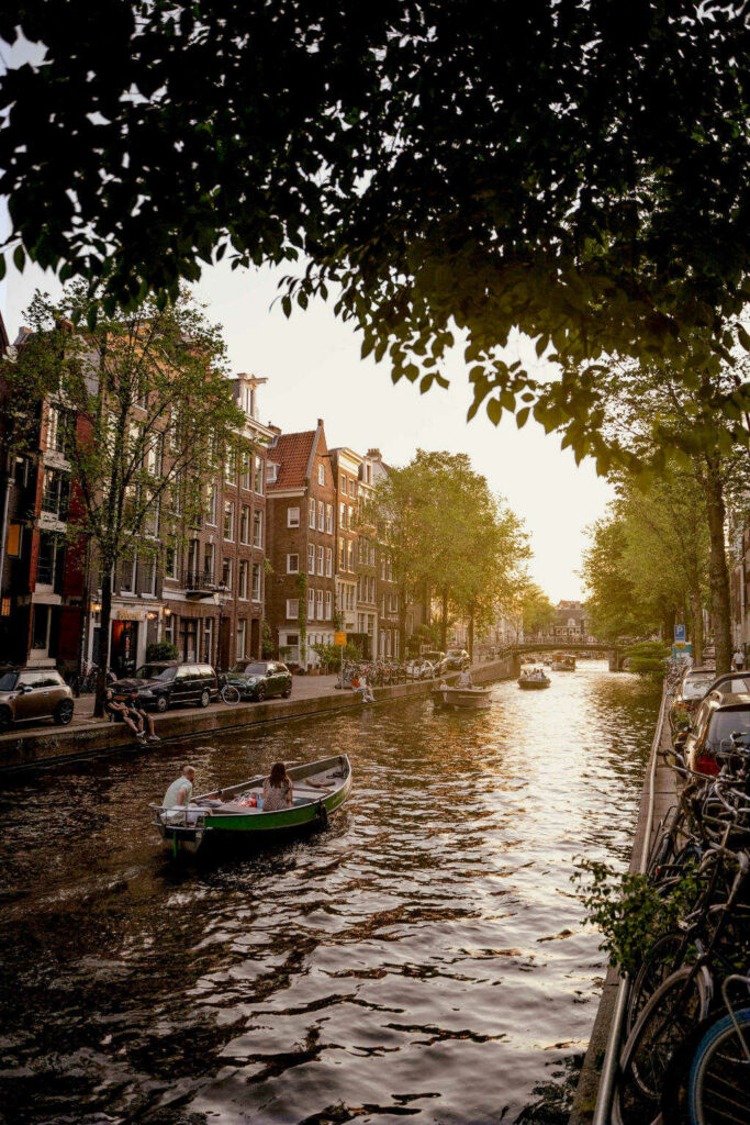 Dans le quartier des canaux à la limite du Jordaan - Photo de Hector John Periquin