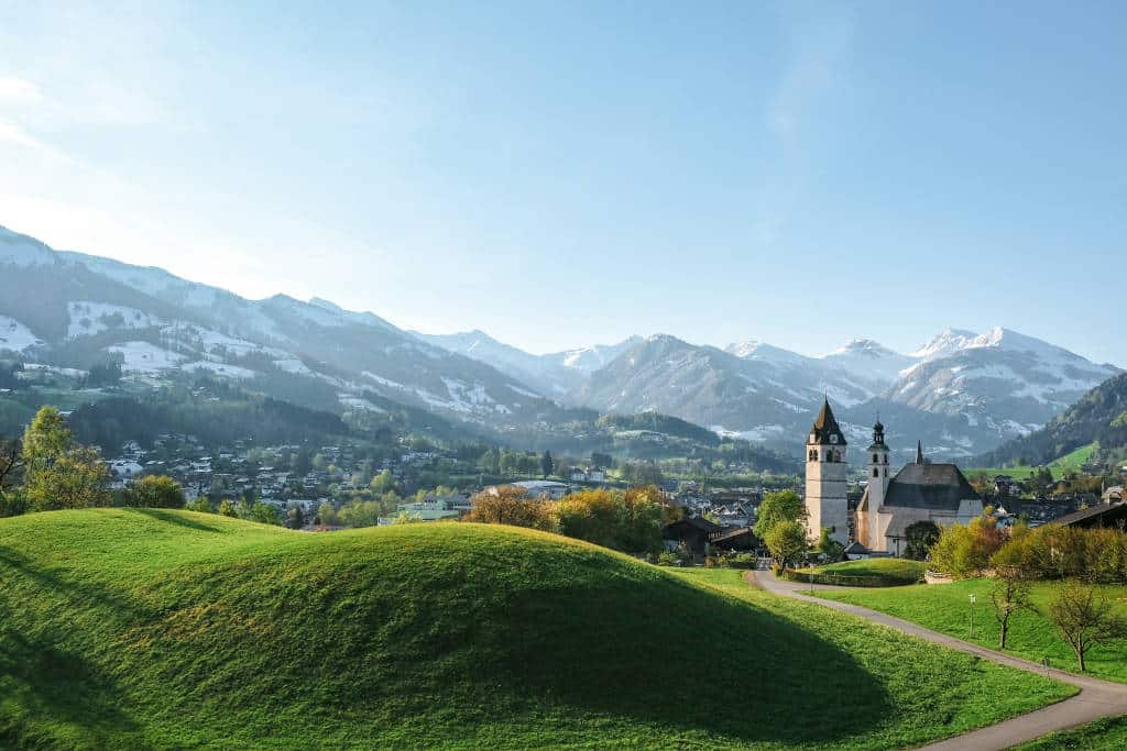 Paysage alpin à Kitzbuhel en Autriche - Licence unsplash