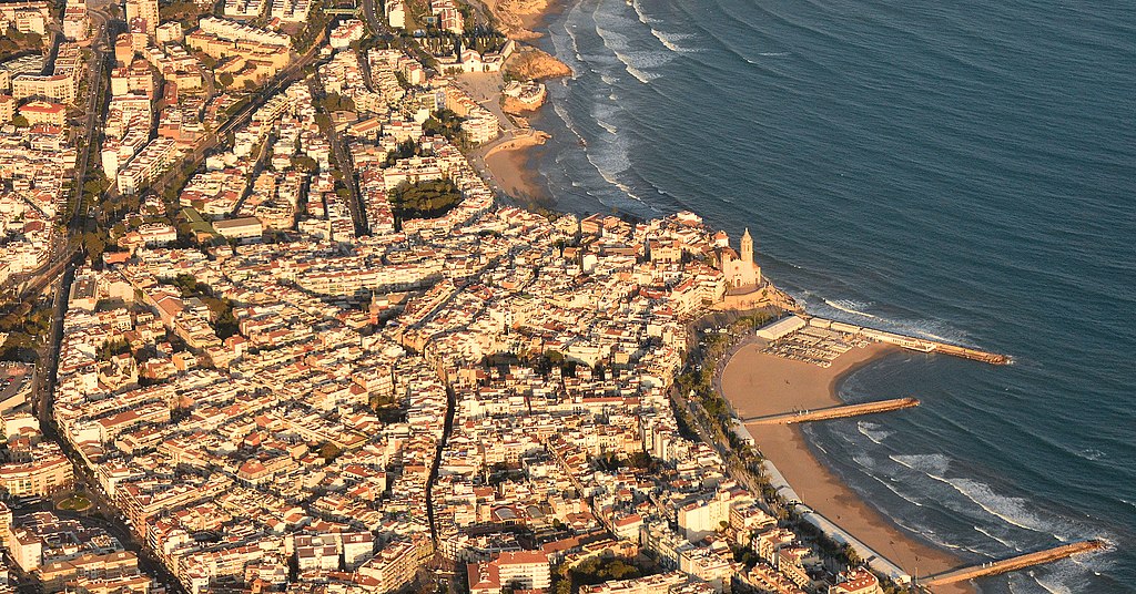 Vue aérienne de Sitges - Photo de Mike McBey -Licence ccby 2.0