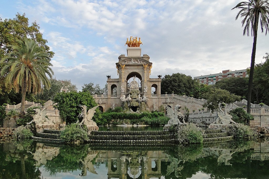 Fontaine gigantesque du parc de la citadelle à Barcelone - Photo Bernard-Gagnon -Licence ccbysa 3.0, 2.5, 2.0, 1.0