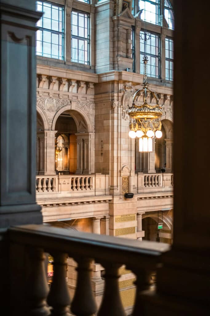 Dans le plus beau musée de la ville. Photo de Geo Chierchia.