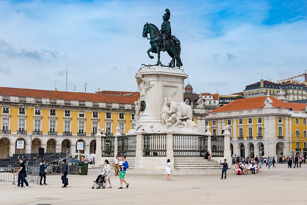 Statue du Roi José I sur la place du commerce - Photo de xiquinhosilva - Licence ccby 2.0