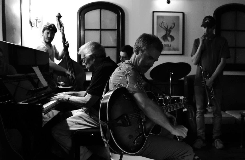 Concert au Tavola Jazz Club de Lisbonne.