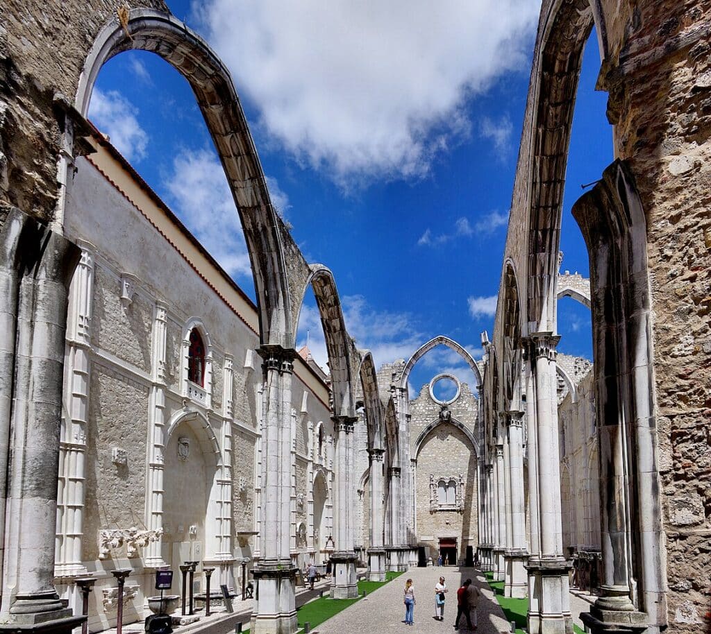 Couvent des Carmes à Lisbonne - Photo de Jan Helebrant - Licence C0