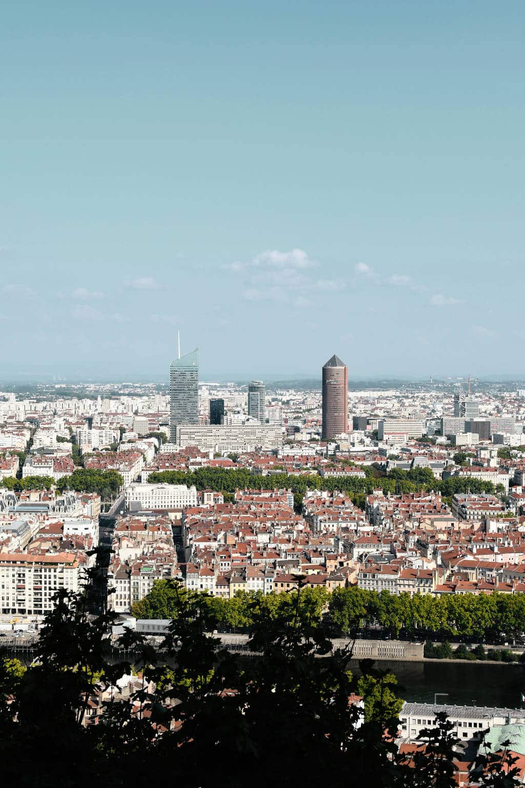 Vue sur Lyon depuis la colline de Fourvière - Photo de Vlad B.