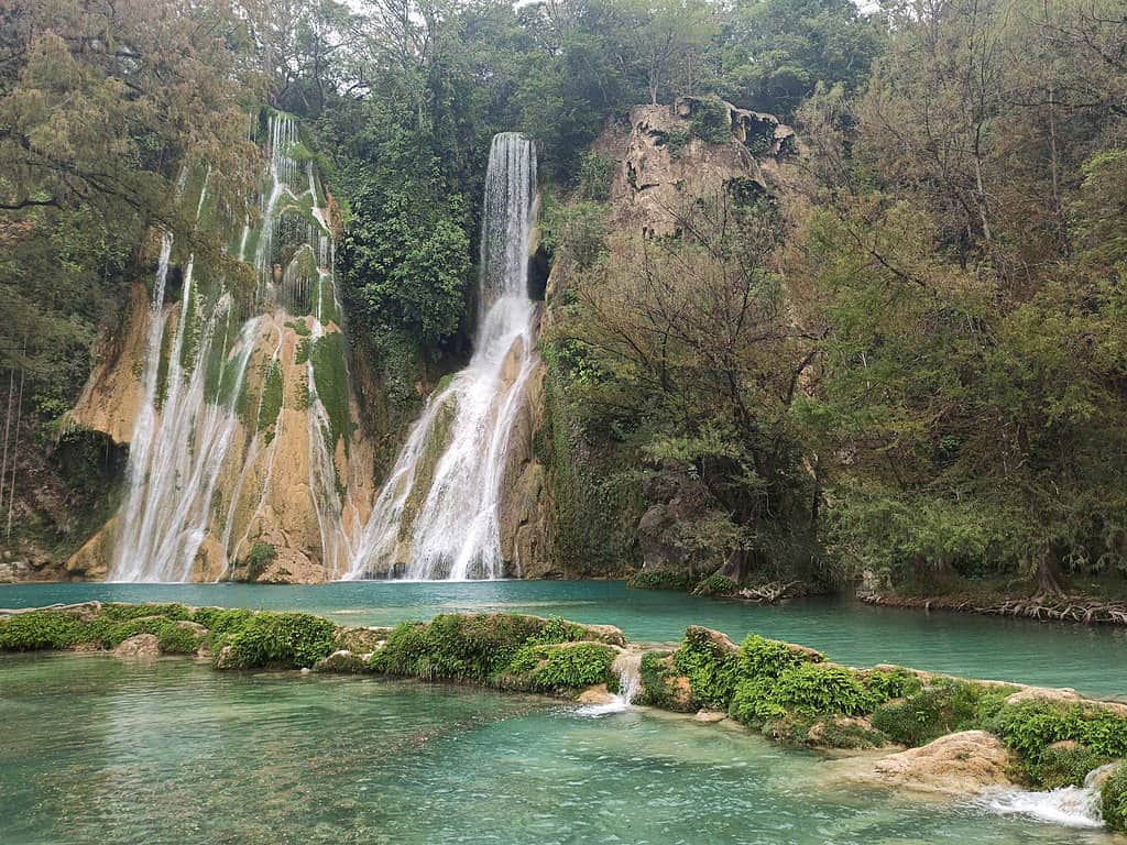 Cascade de Minas Viejas au Mexique - Photo de Juan Carlos Fonseca Mata - Licence ccbysa 4.0