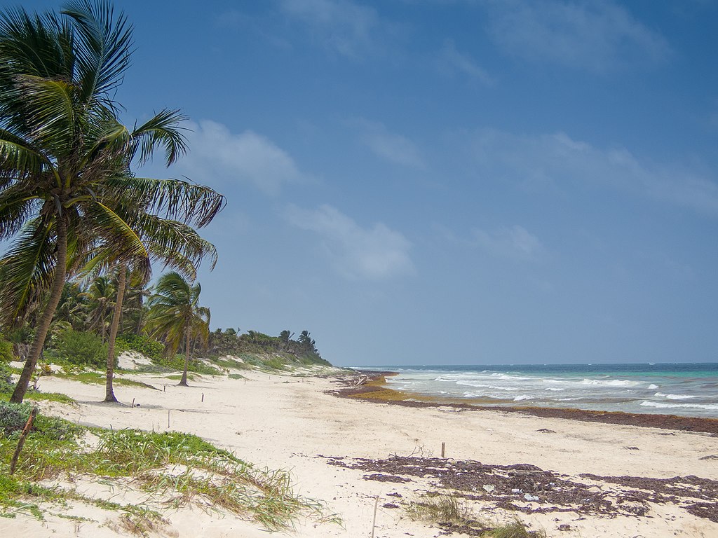 Plage du parc national Sian Ka'an de Tulum - Photo de Dronepicr - Licence ccby 2.0