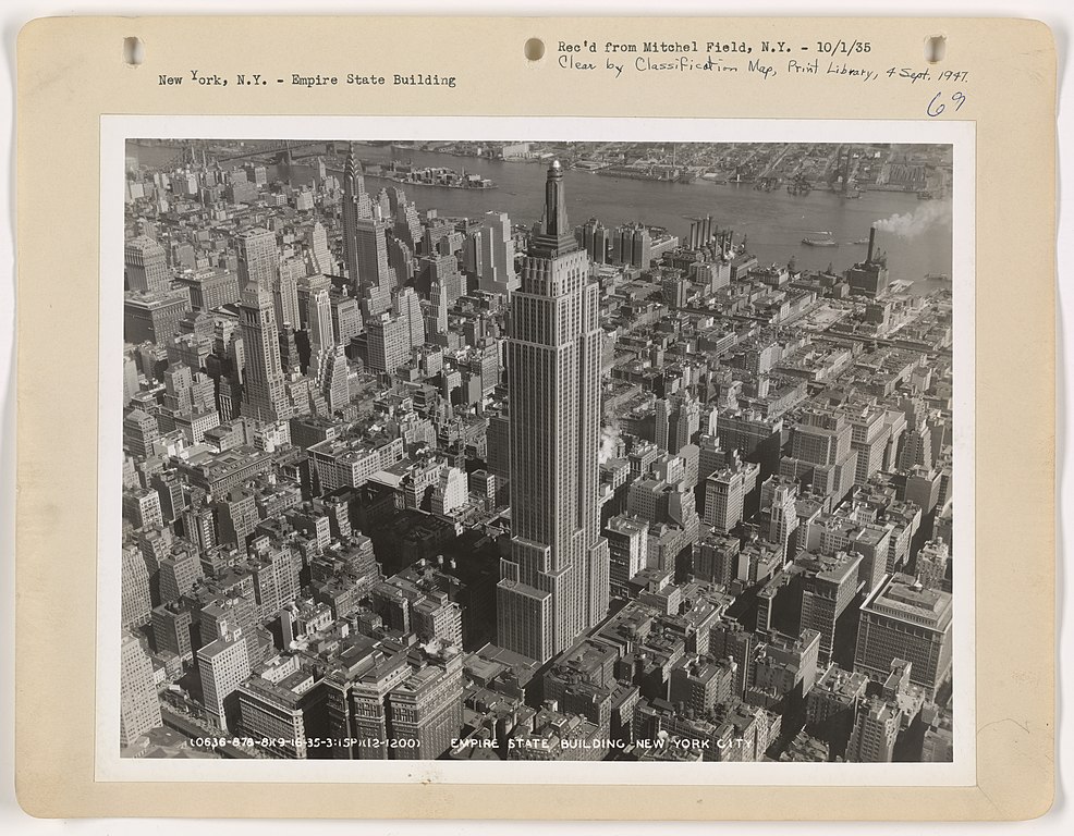 Empire State Building à New York en 1935.