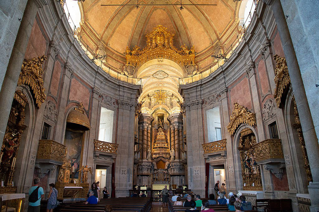 Intérieur baroque de l'église des Clercs de Porto - Photo de Peter K. Burian - Licence ccbysa 4.0